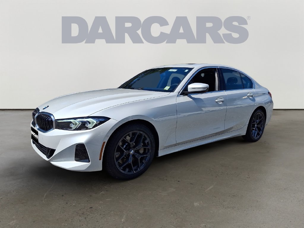 Certified 2025 BMW 330i xDrive Sedan w/ Convenience Package AWD/4WD image 3