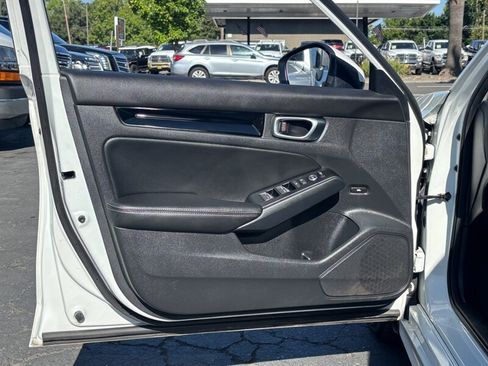 Used 2024 Honda Civic Touring image 15