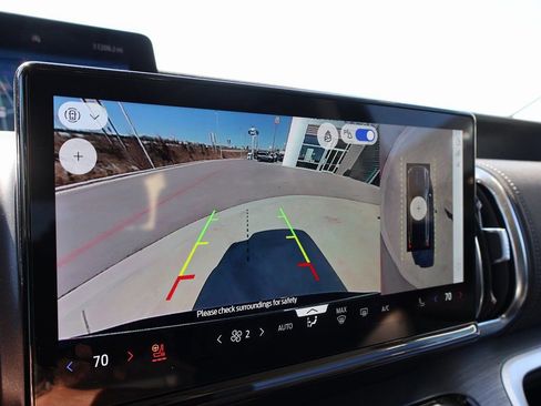 Certified 2025 Ford Expedition Max Platinum image 38