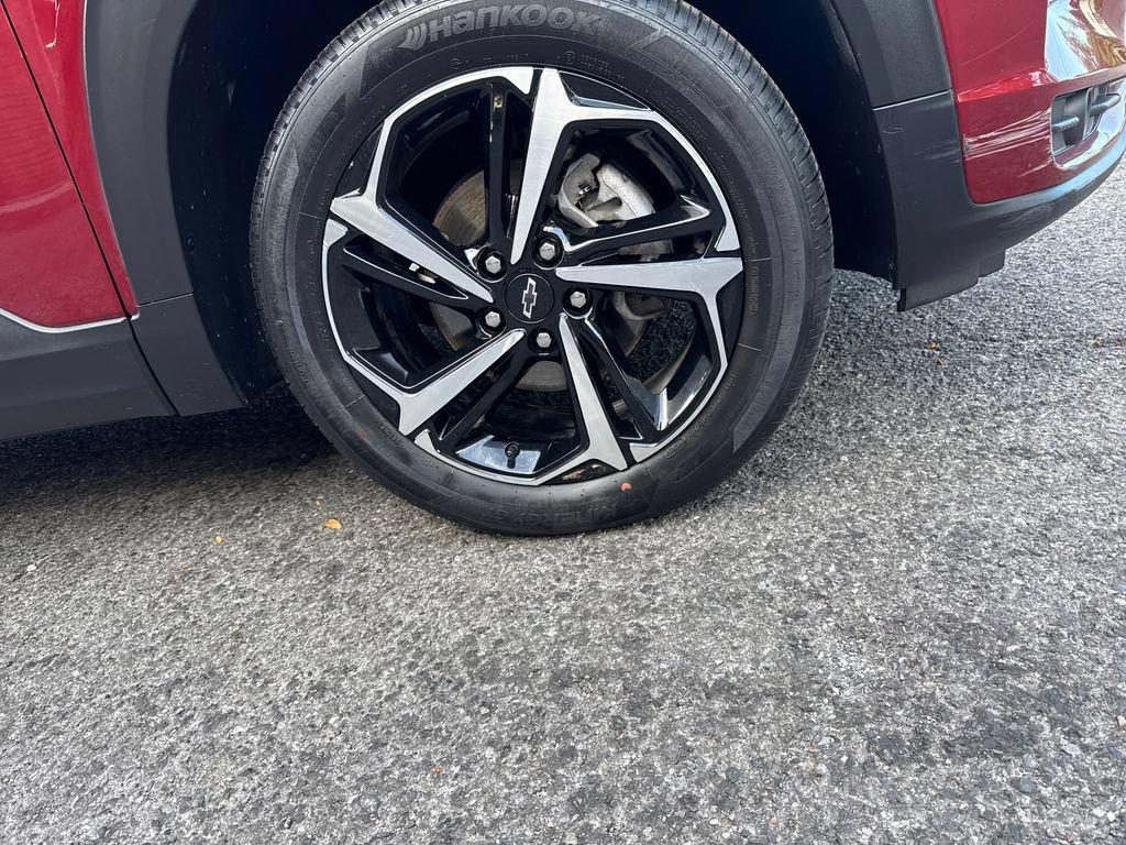 Used 2022 Chevrolet TrailBlazer RS AWD/4WD image 27
