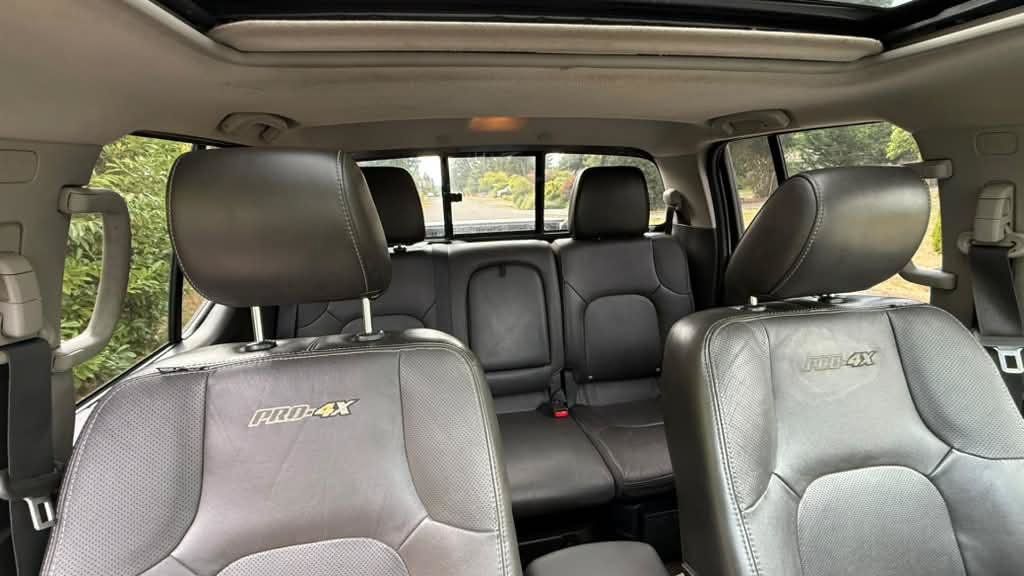 Used 2017 Nissan Frontier 4x4 Crew Cab image 15