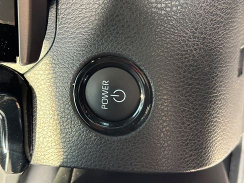 Used 2026 Toyota Camry XSE AWD/4WD image 28