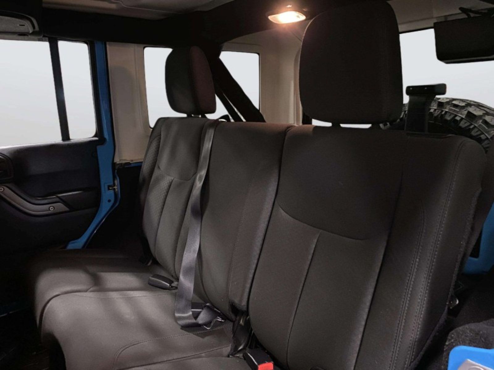 Used 2017 Jeep Wrangler Unlimited Sport AWD/4WD image 25