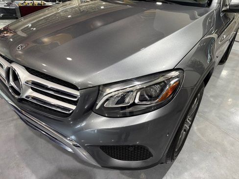 Used 2018 Mercedes-Benz GLC 300 w/ Multimedia Package image 34
