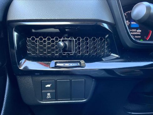 Used 2023 Honda CR-V EX-L image 34