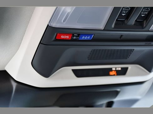 Certified 2026 Subaru Crosstrek 2.5i Premium AWD/4WD image 37