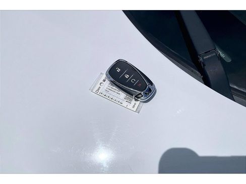 Used 2017 Chevrolet Volt Premier w/ Driver Confidence Package FWD image 35