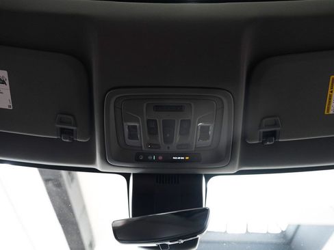 Used 2024 GMC Sierra 1500 Denali w/ Denali Reserve Package AWD/4WD image 39