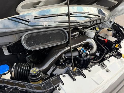 Used 2018 Ford Transit 150 XL RWD image 25