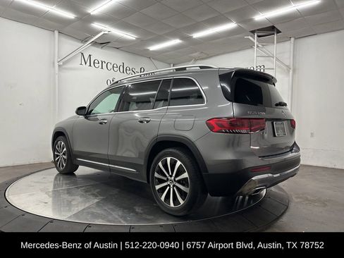 Used 2023 Mercedes-Benz GLB 250 image 5