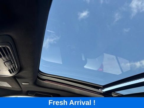 Used 2021 GMC Yukon Denali w/ Denali Premium Package RWD image 11