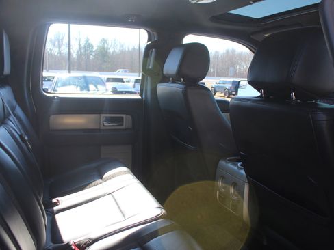 Used 2014 Ford F150 Raptor w/ Equipment Group 801A Luxury image 32