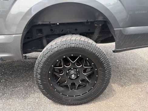 Used 2017 Ford F150 XLT AWD/4WD image 31