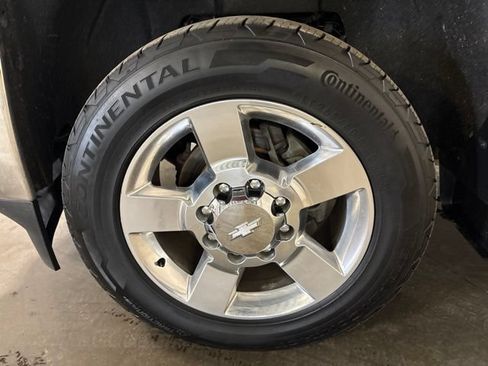 Used 2019 Chevrolet Silverado 2500 LT w/ LT Convenience Package AWD/4WD image 7