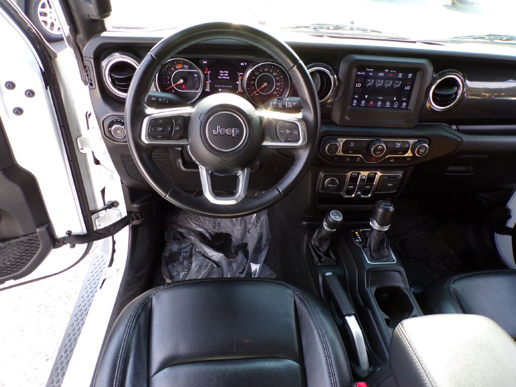 Used 2021 Jeep Wrangler Unlimited Sahara AWD/4WD image 18