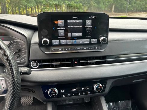 Used 2024 Mitsubishi Outlander SE FWD image 18