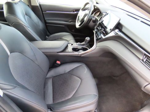 Used 2024 Toyota Camry XSE image 11