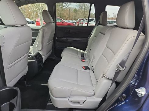 Used 2022 Honda Passport EX-L image 9