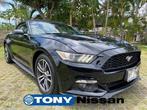 Used 2017 Ford Mustang Premium RWD image 19