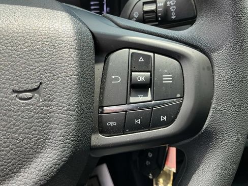Used 2025 Ford Ranger XL RWD image 43