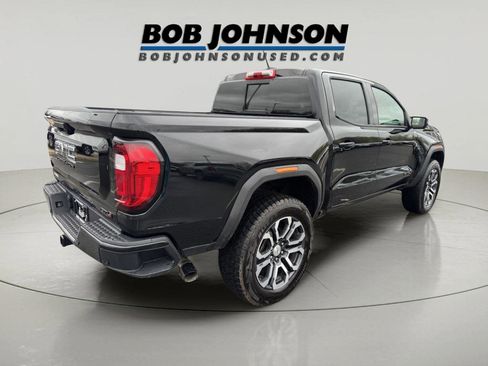 Used 2024 GMC Canyon AT4 w/ AT4 Premium Package AWD/4WD image 3