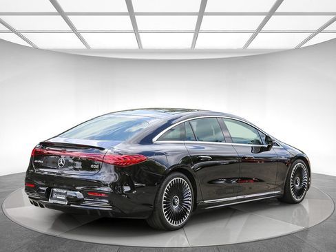 Used 2023 Mercedes-Benz EQS AMG 4MATIC image 4