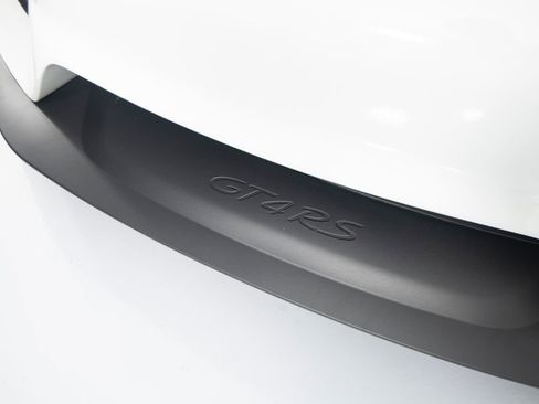 Certified 2025 Porsche 718 Cayman GT4 RS RWD image 40