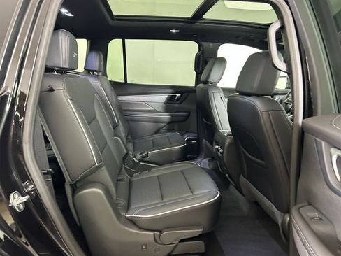 Used 2026 Buick Enclave Sport Touring w/ Power Package FWD image 26