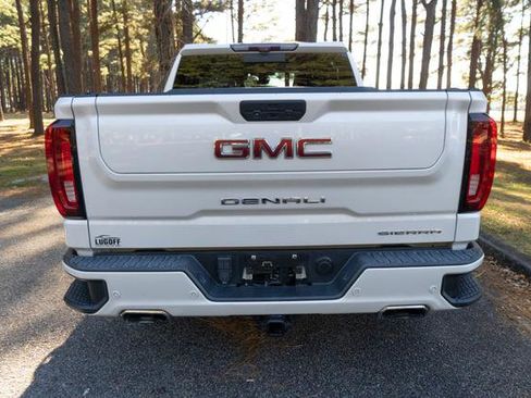 Used 2021 GMC Sierra 1500 Denali w/ Denali Ultimate Package image 4