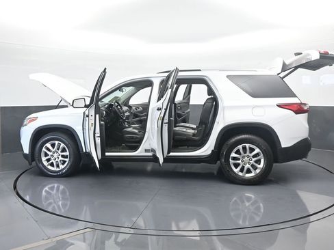 Used 2018 Chevrolet Traverse LT image 76