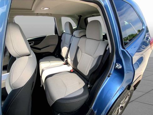 Certified 2024 Subaru Forester Premium AWD/4WD image 21
