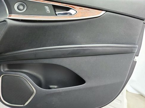 Used 2019 Lincoln Nautilus Reserve AWD/4WD image 31