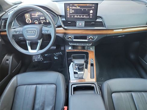 Used 2022 Audi Q5 2.0T Premium Plus image 15