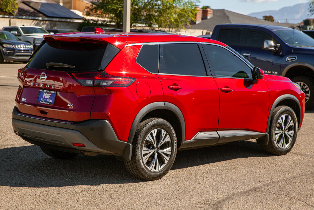 Used 2021 Nissan Rogue SV FWD image 4