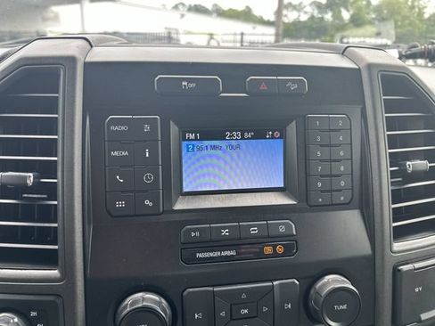 Certified 2022 Ford F250 XL w/ STX Appearance Package AWD/4WD image 17