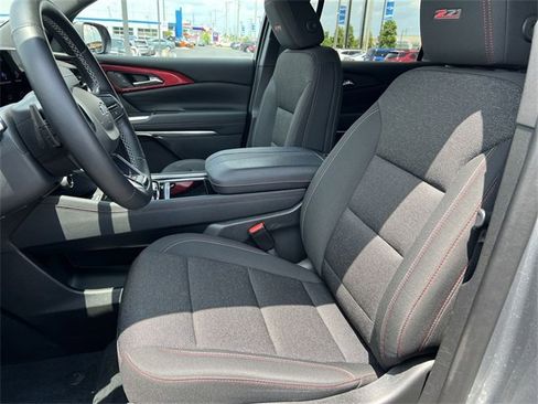Certified 2024 Chevrolet Traverse Z71 w/ LPO, Floor Liner Package image 13