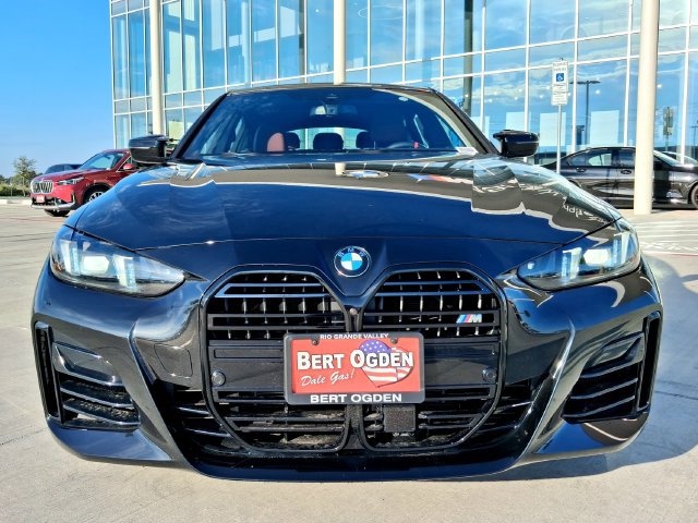 New 2026 BMW M440i w/ Premium Package RWD image 3