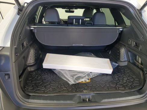 Used 2025 Subaru Outback Wilderness image 32