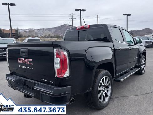 Used 2021 GMC Canyon Denali image 3