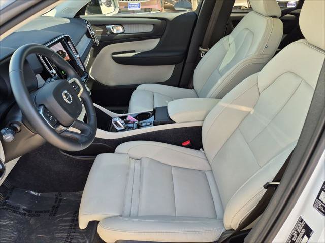 Used 2026 Volvo XC40 B5 Ultra w/ Climate Package AWD/4WD image 21