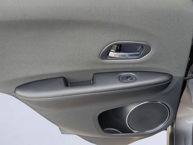 Used 2021 Honda HR-V EX image 8
