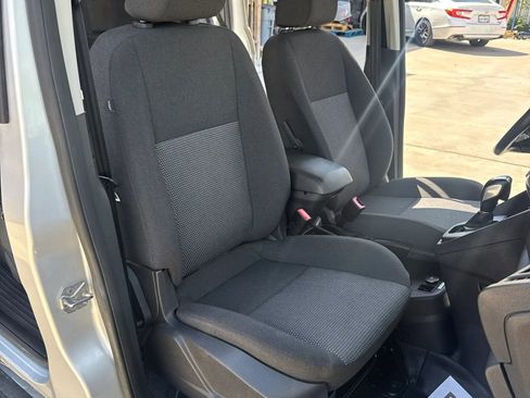 Used 2017 Ford Transit Connect XL image 41