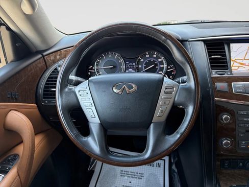 Used 2016 INFINITI QX80 4WD w/ All Season Package image 31