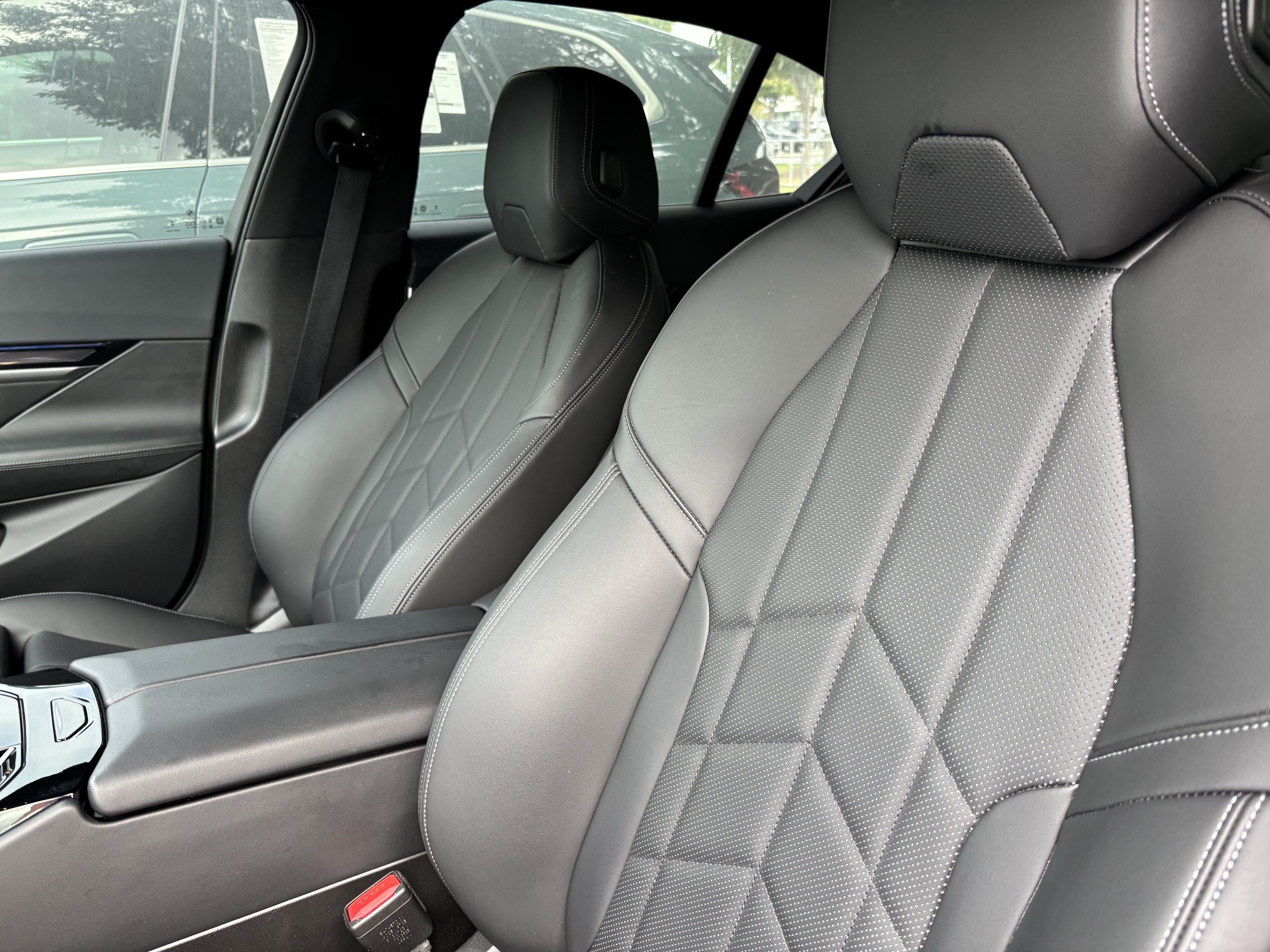 Certified 2024 BMW i5 eDrive40i w/ M Sport Package RWD image 16