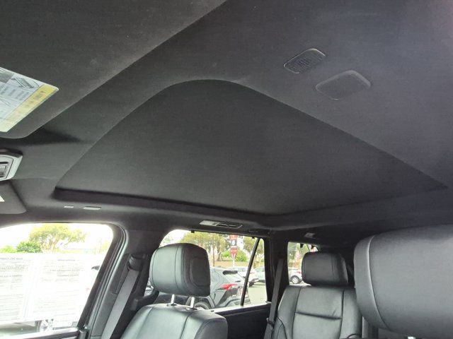 Used 2024 Toyota Sequoia Platinum AWD/4WD image 19