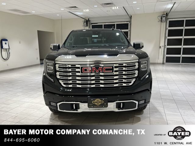 Used 2025 GMC Sierra 1500 Denali AWD/4WD image 8