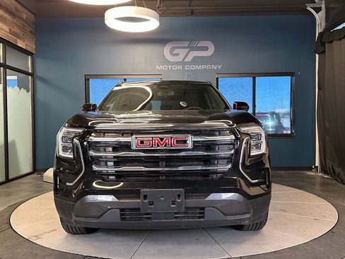 Used 2025 GMC Terrain Elevation AWD/4WD image 8