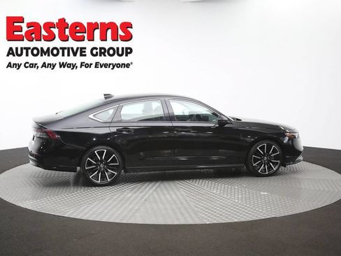 Used 2023 Honda Accord Touring image 45