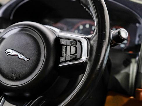 Used 2018 Jaguar XF Portfolio RWD image 26