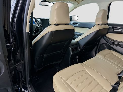 Used 2024 Ford Edge SEL AWD/4WD image 27